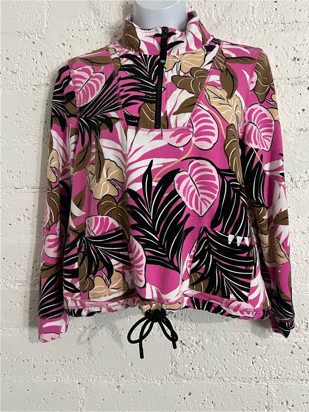 Talbots Womens Petite Pullover 1/4 Zip Top MP Pink Tropical Leaf Long Sleeve B15